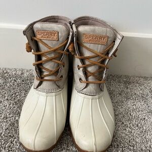 Sperry Waterproof Rubber Boots in Cream and Tan